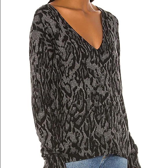 Pam & Gela Ocelot V Neck Sweater in Grey - Picture 4 of 12